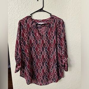 Size L Atwood 3/4 sleeve popover blouse Maurice’s